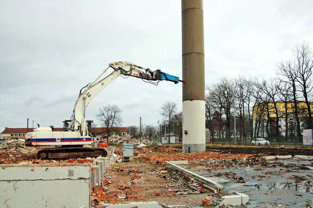 MB Spezialabbruch - Projects: Radio tower Karlsruhe - demolition of former radio tower: Pre-weakening